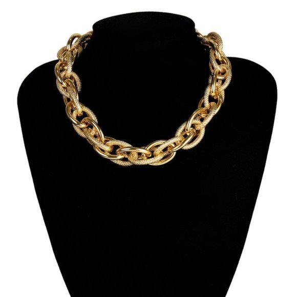 NEW Gold Chunky Link Chain Necklace - Picture 3 of 4